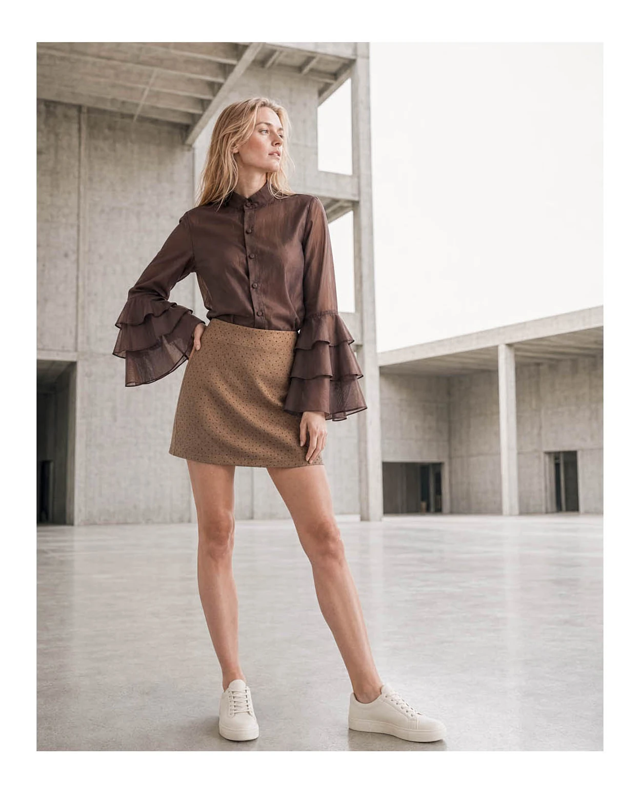 White 22 collection image 6